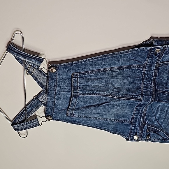 American Eagle small new with tags overall jean shorts - Picture 2 of 8